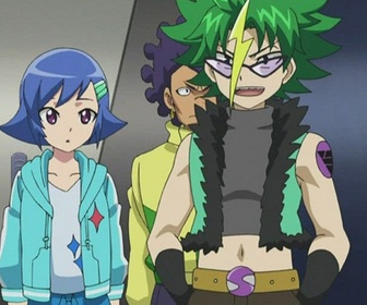 Beyblade Burst - À pleine puissance et gonflés à bloc